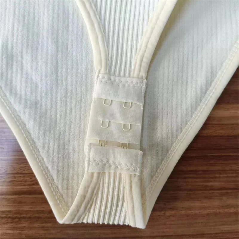 Gudia Body sous une robe