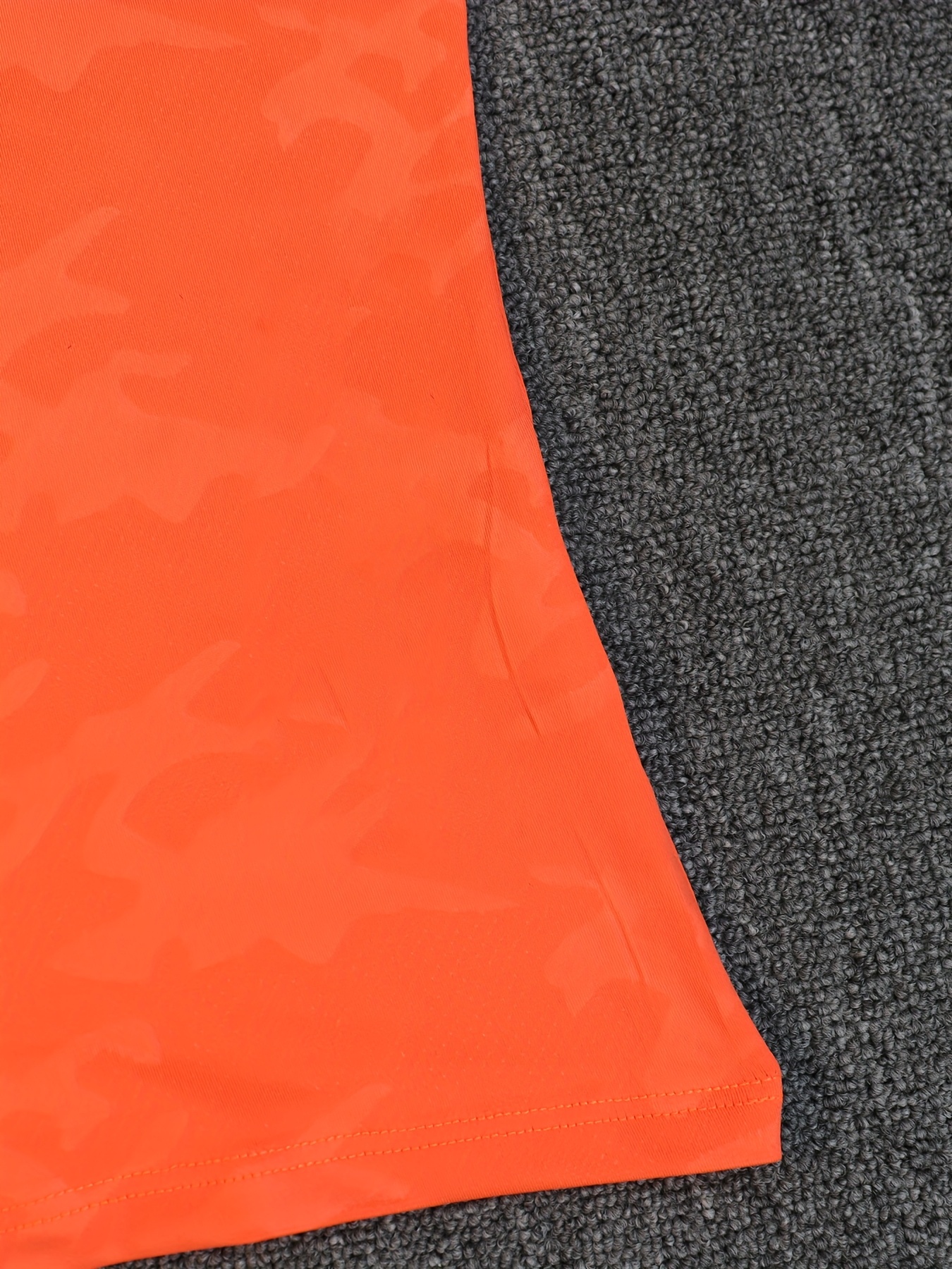 top-débardeur moderne